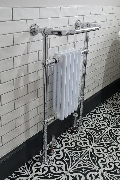 Small bathroom radiator install