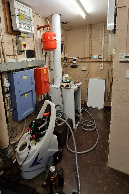 Powerflush on oil central heating system